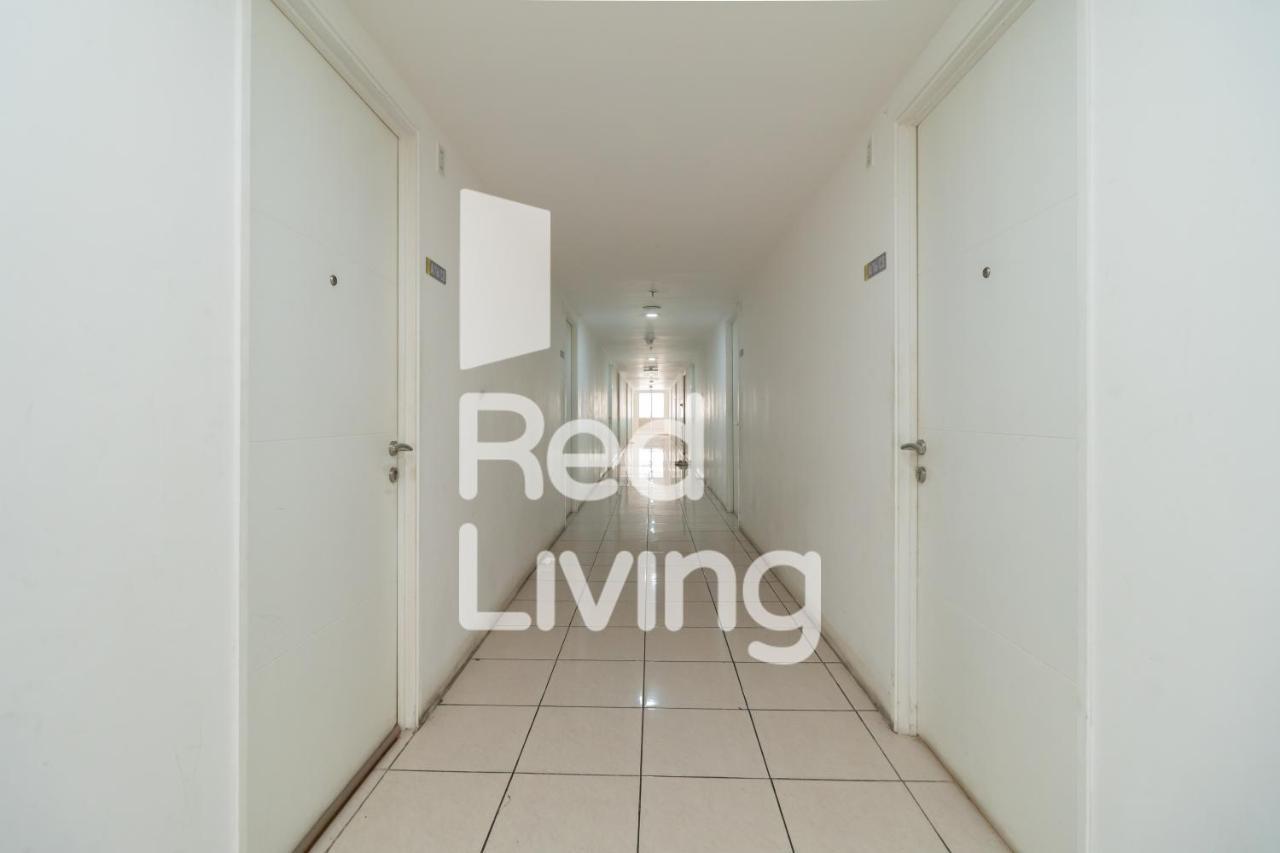Redliving Apartemen Bassura City - Vina Tan Tower Flamboyan Jakarta Buitenkant foto